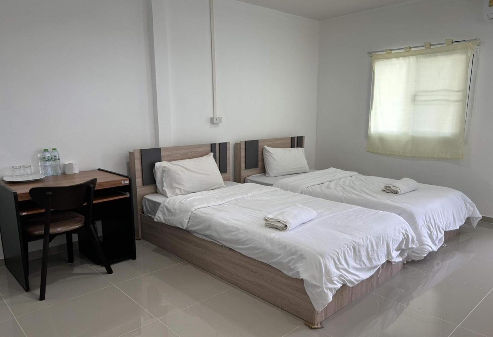 Collection O To The Sea Resort Thailand Na Chom Thian Dış mekan fotoğraf
